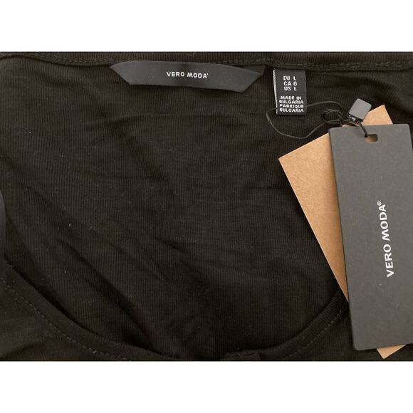 Vero Moda Women's Scoop Neck Top Large Black NWT Silver Snaps Semi Sheer - Picture 5 of 7